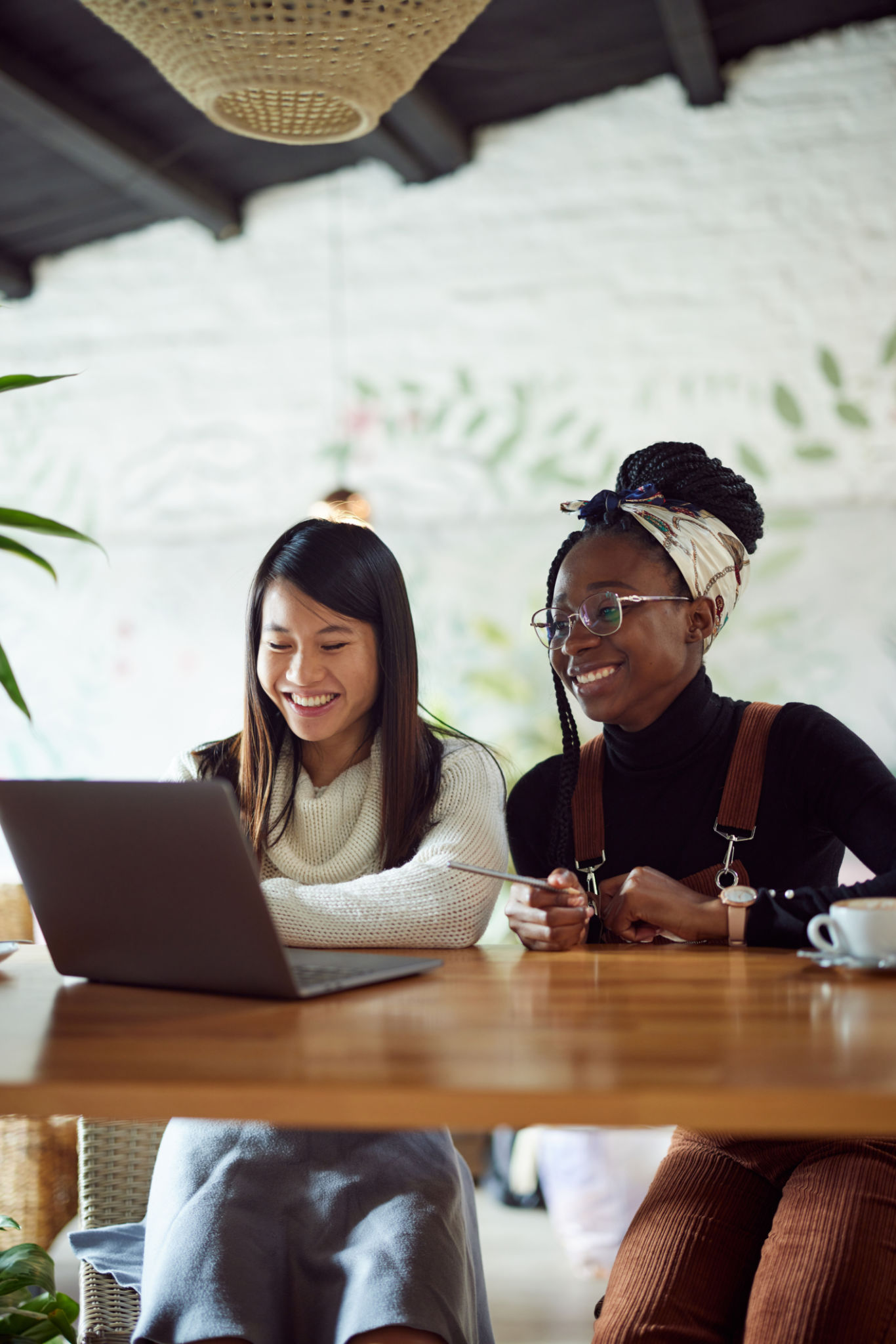international students networking
