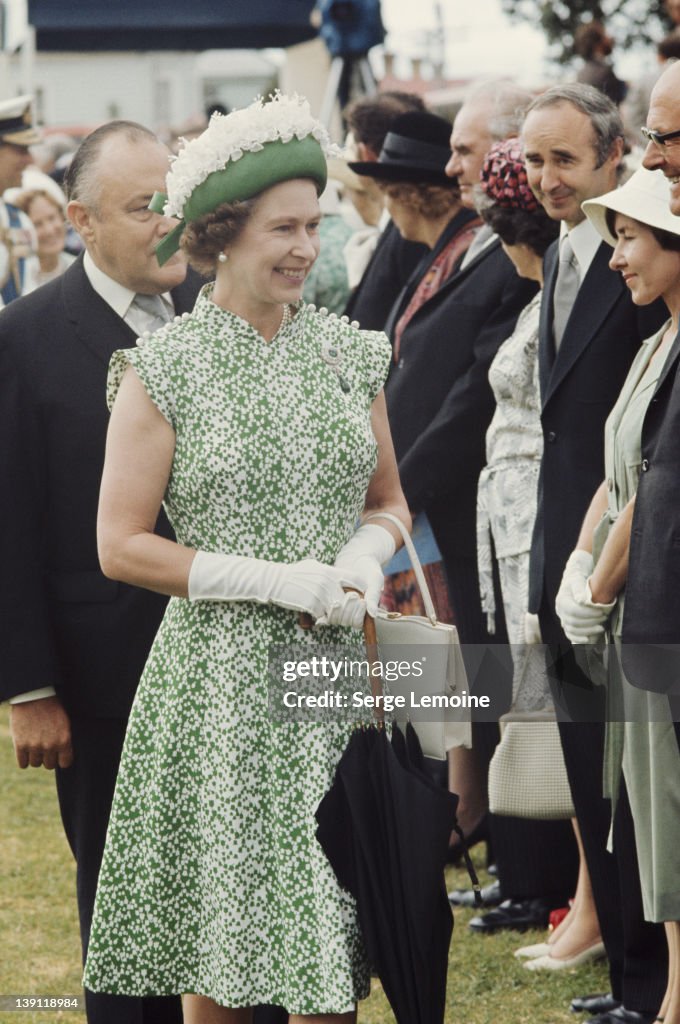 Queen Elizabeth II in Fiji during her royal tour, February 1977. News ...