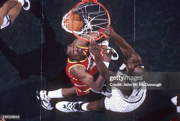 Shaq Rockets 774 Shaquille Oneal 1995 Photos & High Res Pictures - Getty Images