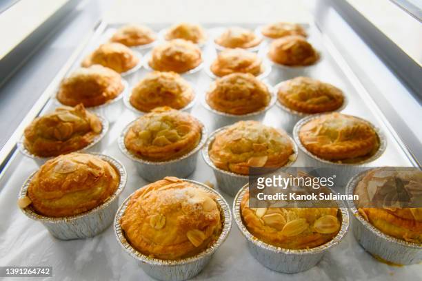 bakery, pies baking - bakning business bildbanksfoton och bilder