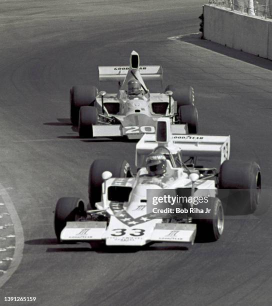 American Racers Elliott Forbes-Robinson leads Gordon Johncock through a turn during the inaugural race of the Grand Prix of Long Beach, race 7 of the...