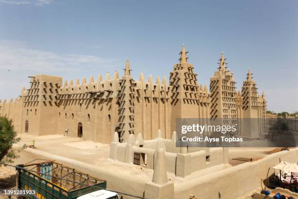 great mosque of djenné, mali - mali photos et images de collection
