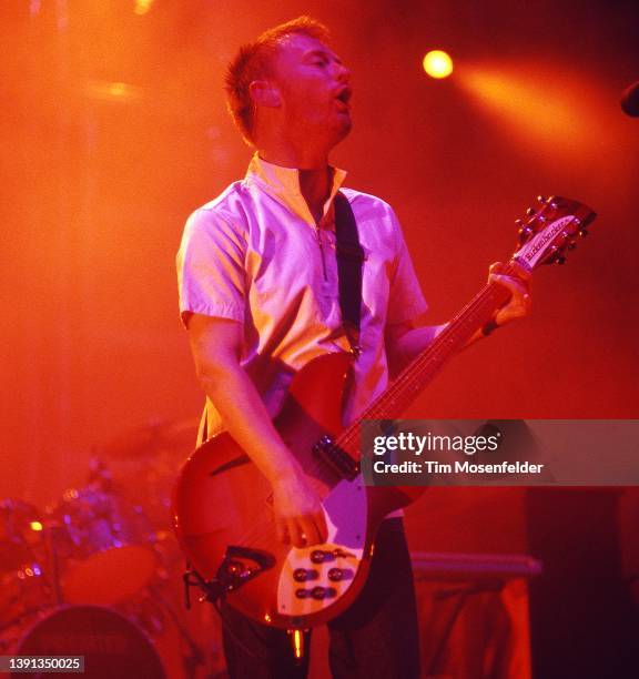 Thom Yorke of Radiohead performs at Shoreline Amphitheatre on June 27, 2001 in Mountain View, California.