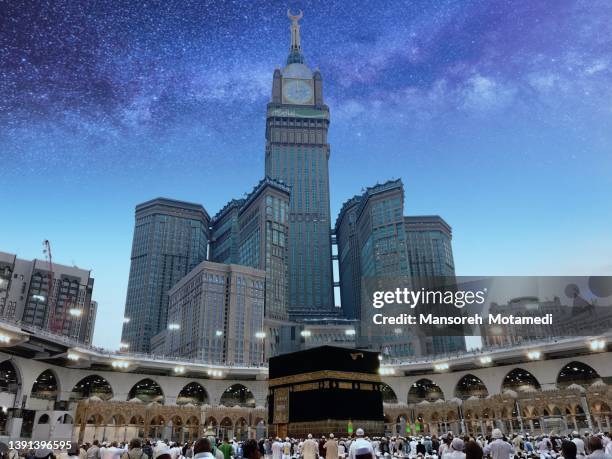 pilgrims in al-haram mosque - kaaba stock pictures, royalty-free photos & images