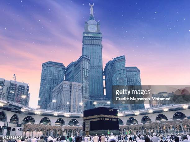 ‏pilgrims in al-haram mosque - mecca stock pictures, royalty-free photos & images