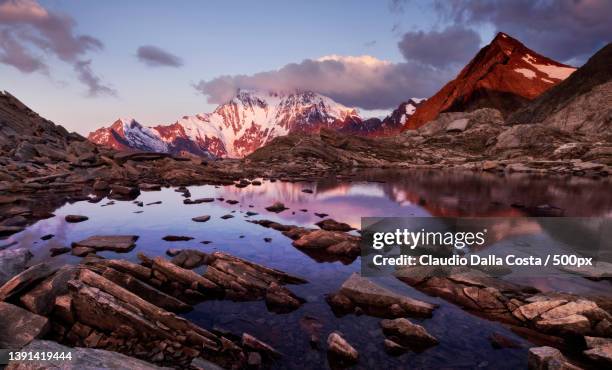 the north west face of monte rosa,monte rosa,zermatt,switzerland - alpes peninos fotografías e imágenes de stock