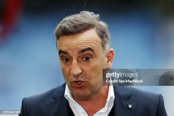 Carlos Carvalhal, Head Coach of Sporting Braga looks on prior to the UEFA Europa League Quarter Final Leg Two match between Rangers FC and Sporting...