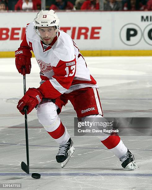 Datsyuk Pavel Datsyuk Shootout Photos and Premium High Res Pictures - Getty Images