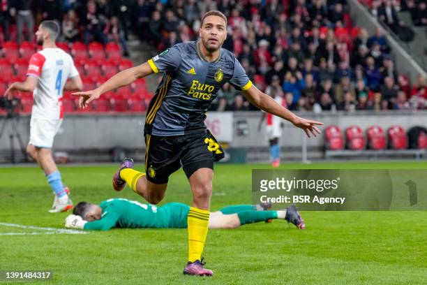 Cyriel Dessers of Feyenoord is celebrating his second goal, Goalkeeper Ales Mandous of SK Slavia Prague disappointed during the Quarter Finals UEFA...