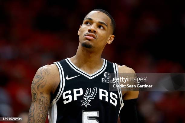 Dejounte Murray of the San Antonio Spurs stands on the court during the first quarter of the 2022 NBA Play-In Tournament at Smoothie King Center on...