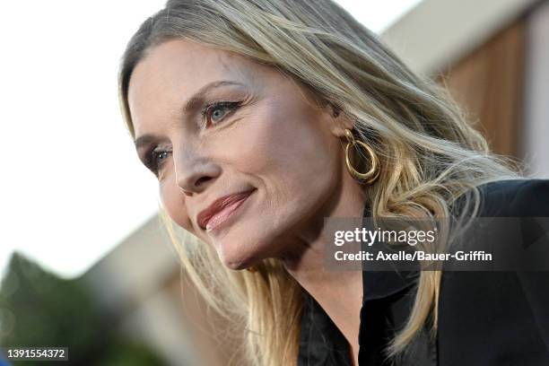 Michelle Pfeiffer attends Showtime's FYC Event and Premiere for "The First Lady" at DGA Theater Complex on April 14, 2022 in Los Angeles, California.