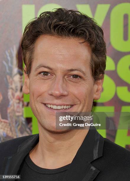 Ioan Gruffudd arrives at the Los Angeles Premiere of "Horrible Bosses" at the Grauman's Chinese Theatre on June 30, 2011 in Hollywood, California.