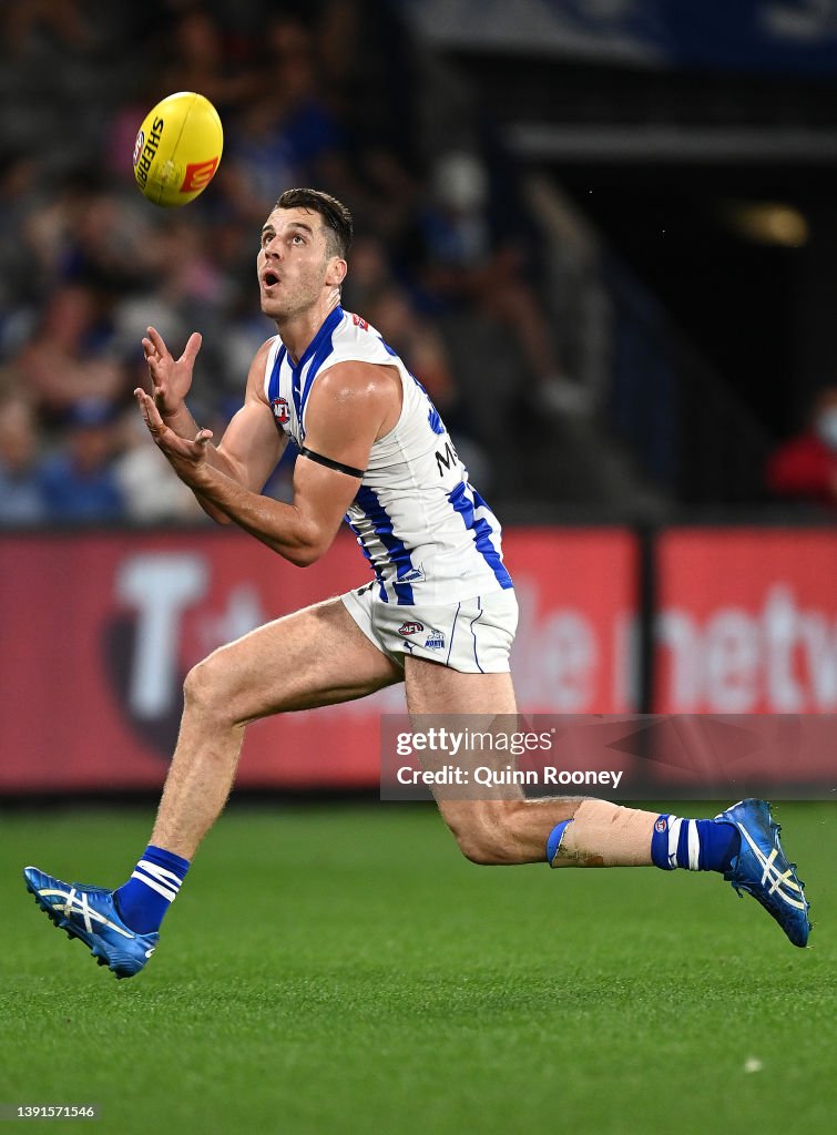 AFL Rd 5 - North Melbourne v Western Bulldogs
