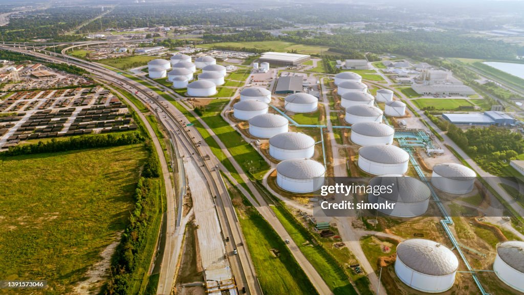 Oil refinery