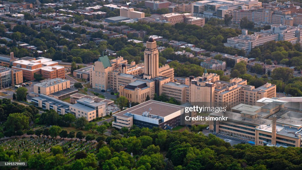 Università di Montreal in città