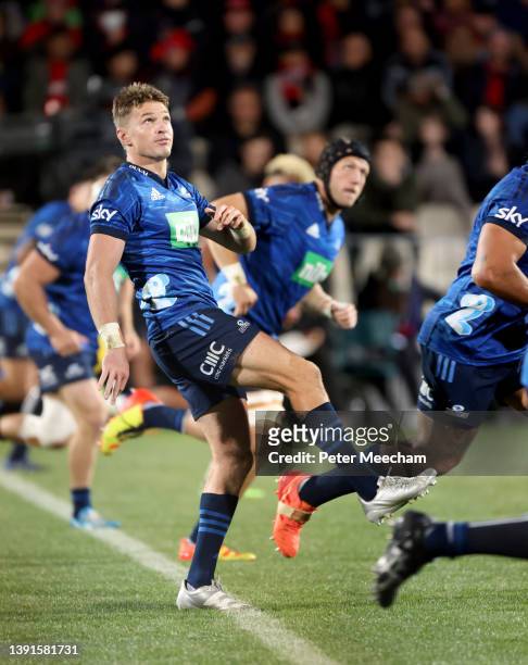 Beauden Barrett from the Blues kicks off during the round four Super Rugby Pacific match between the Crusaders and the Chiefs at Orangetheory Stadium...