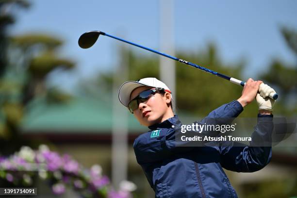 Rei Matsuda of Japan hits her tee shot on the 1st hole during the second round of KKTcup Vantelin Ladies Open at Kumamoto Kuko Country Club on April...