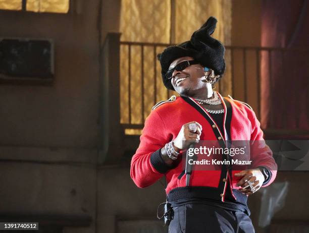 Gunna performs with Lil Baby onstage at the Coachella Stage during the 2022 Coachella Valley Music And Arts Festival on April 15, 2022 in Indio,...