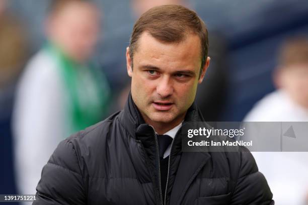 Shaun Maloney, Manager of Hibernian FC looks on prior to the Scottish Cup Semi Final match between Heart Of Midlothian FC and Hibernian FC at Hampden...