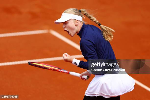 Harriet Dart of Great Britain celebrates in her match against Linda Fruhvirtova of Czech Republic during day two of the Billie Jean King Cup Play-Off...