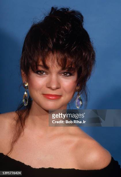 Valerie Bertinelli backstage at the Emmy Awards Show, September 20, 1987 in Pasadena, California.
