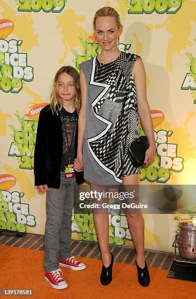 March 28, 2009 Westwood, Ca.; Amber Valletta and son Auden McCaw; Nickelodeon's 22nd Annual Kid's Choice Awards; Held at UCLA's Pauley Pavilion