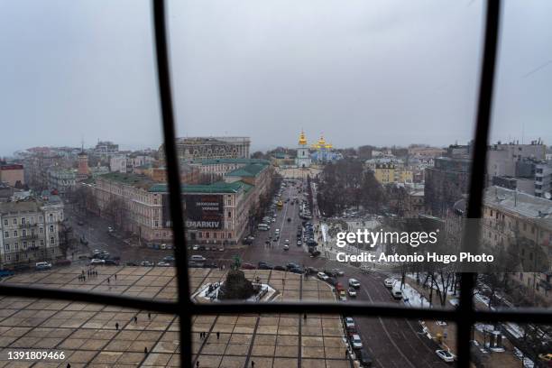 saint sophia square or sofijivska square, kyiv, ukriaine - kyiv stock pictures, royalty-free photos & images