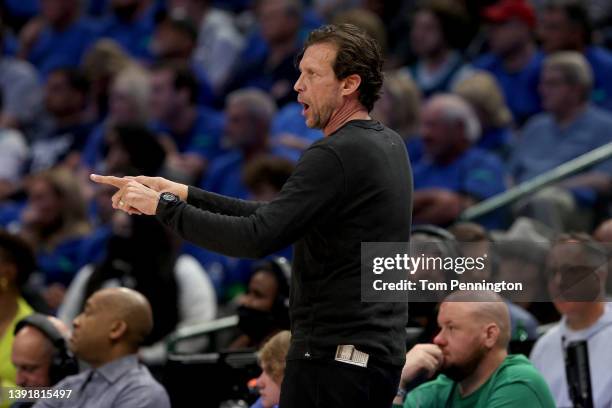 Head coach Quin Snyder reacts as the Utah Jazz take on the Dallas Mavericks in the second quarter of Game One of the Western Conference First Round...