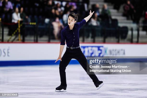 Lucas Tsuyoshi Honda of Japan competes in the Junior Men's Free Skating during day 3 of the ISU World Junior Figure Skating Championships at...