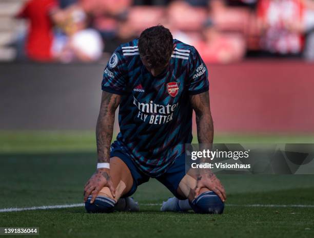 Benjamin White of Arsenal looks dejected following the Premier League match between Southampton and Arsenal at St Mary's Stadium on April 16, 2022 in...