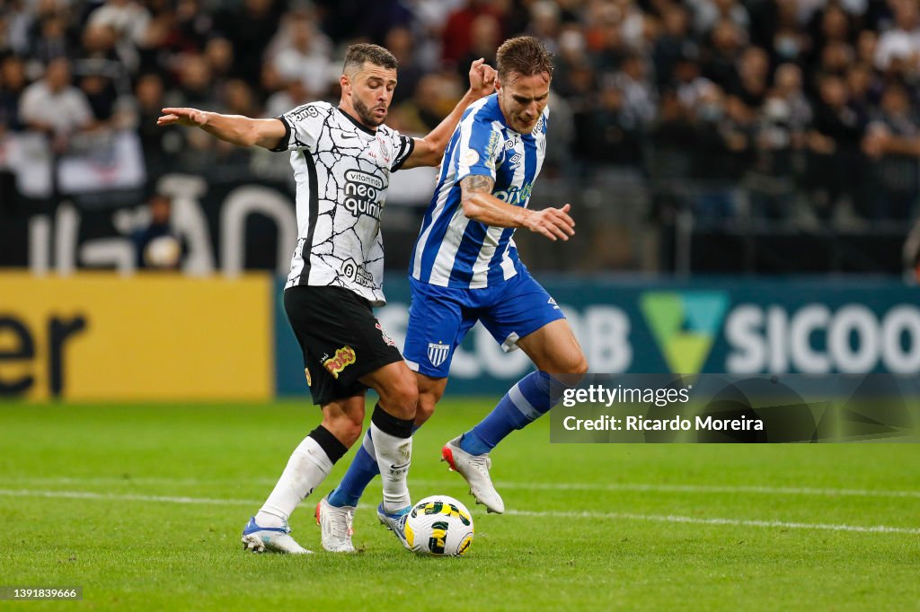 Corinthians v Avai - Brasileirao 2022