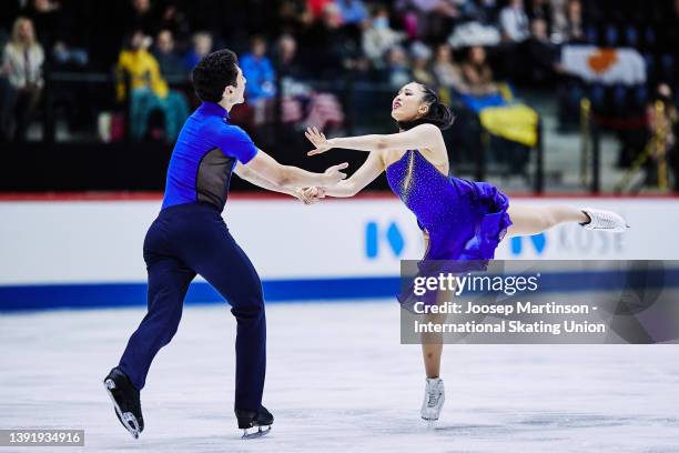 Angela Ling and Caleb Wein of the United States compete in the Junior Ice Dance Free Dance during day 4 of the ISU World Junior Figure Skating...