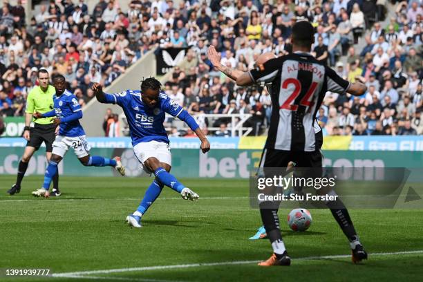 Ademola Lookman of Leicester City scores their team's first goal during the Premier League match between Newcastle United and Leicester City at St....