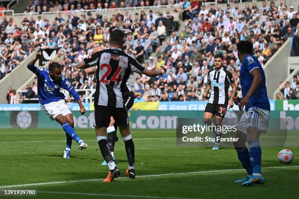 Ademola Lookman of Leicester City scores their team's first goal during the Premier League match between Newcastle United and Leicester City at St....