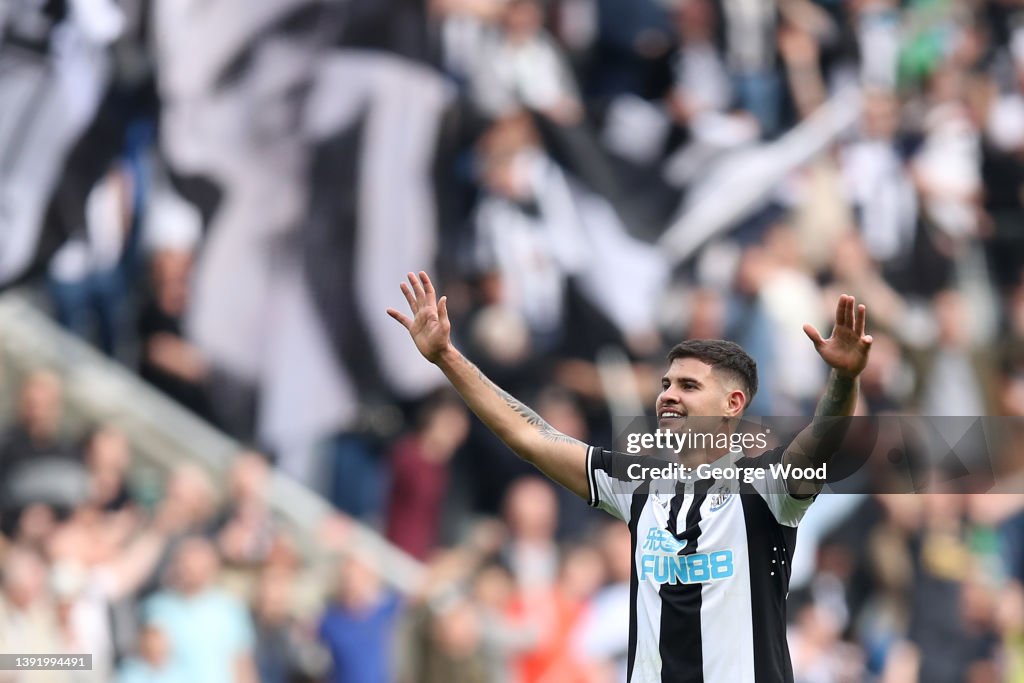Newcastle United v Leicester City - Premier League