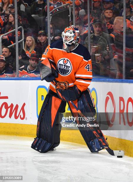 April 16: Mike Smith of the Edmonton Oilers prepares to make a pass during the game against the Vegas Golden Knights on April 16, 2022 at Rogers...
