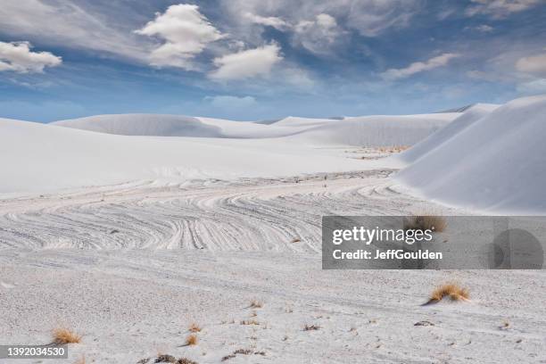 weißen sanddünen - las cruces new mexico stock-fotos und bilder