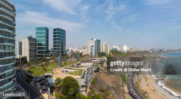 miraflores area in lima, peru capital city - newly industrialized country imagens e fotografias de stock