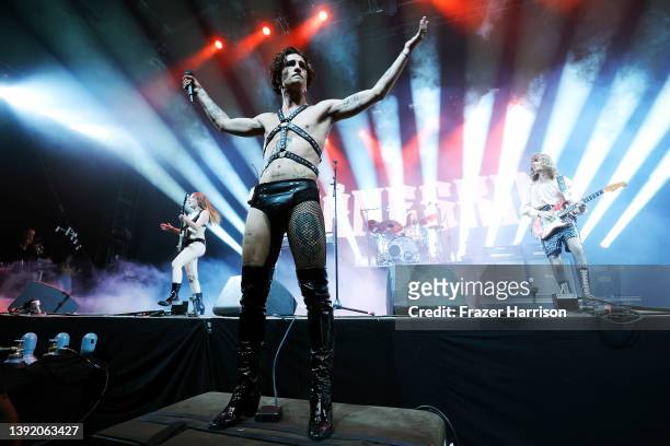Victoria De Angelis, Damiano David, and Thomas Raggi of Måneskin performs onstage at the Outside Theatre during the 2022 Coachella Valley Music And...