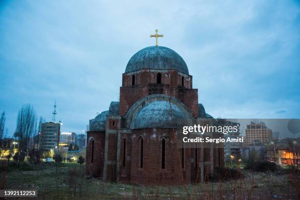 church of christ the saviour, pristina - pristina foto e immagini stock