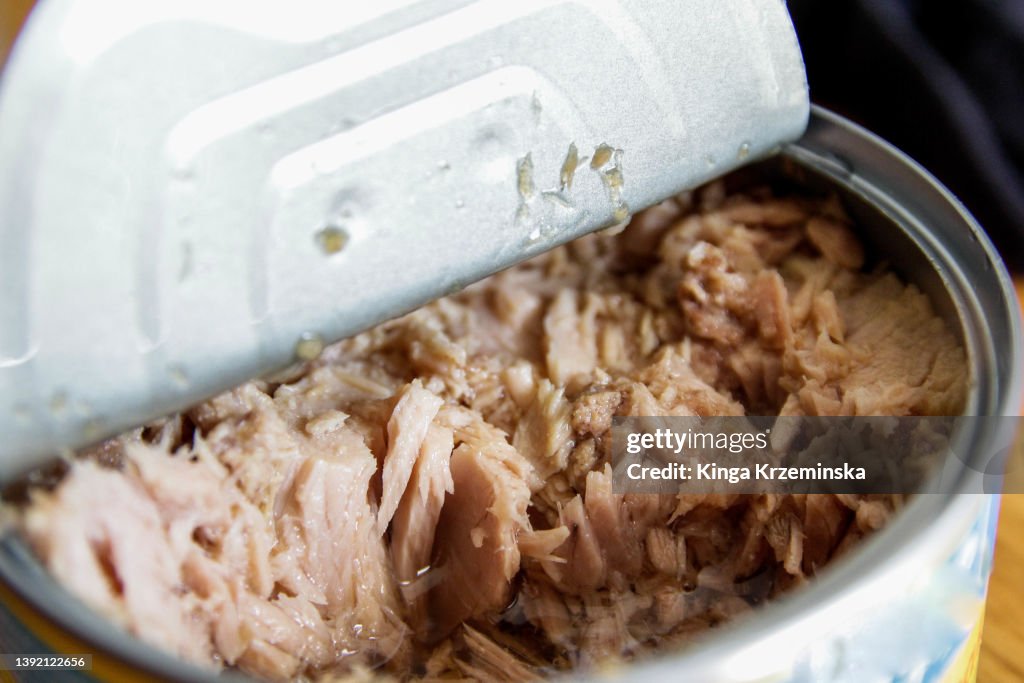 Canned tuna