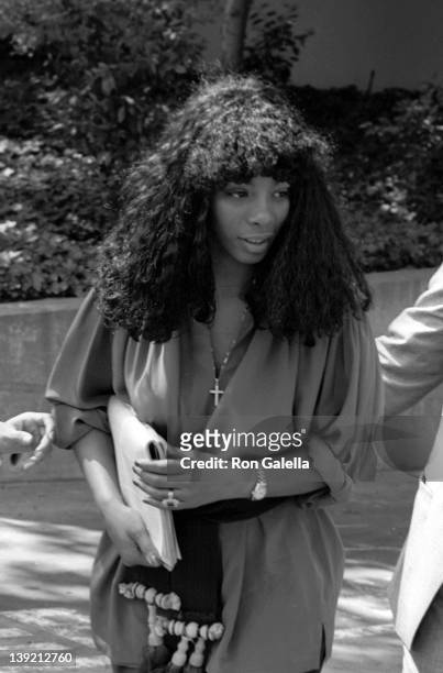 Singer Donna Summer attends 51st Annual Academy Awards on April 8, 1979 at the Dorothy Chandler Pavilion in Los Angeles, California.