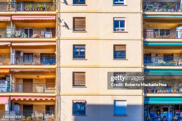 apartment building in valencia, spain - spanish-colonial-architecture stock pictures, royalty-free photos & images