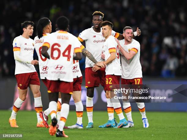 Stephan El Shaarawy of AS Roma celebrates scoring their side's first goal with teammates during the Serie A match between SSC Napoli and AS Roma at...