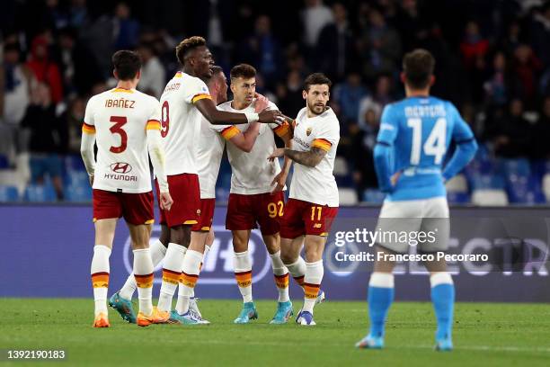 Stephan El Shaarawy of AS Roma celebrates scoring their side's first goal with teammates during the Serie A match between SSC Napoli and AS Roma at...