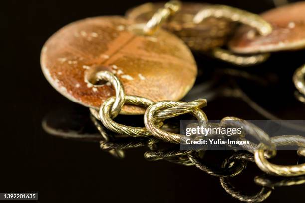 close up golden chain fashion accessories - gold choker stock pictures, royalty-free photos & images