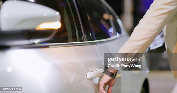 car keyless security concept - car nfc stock pictures, royalty-free photos & images