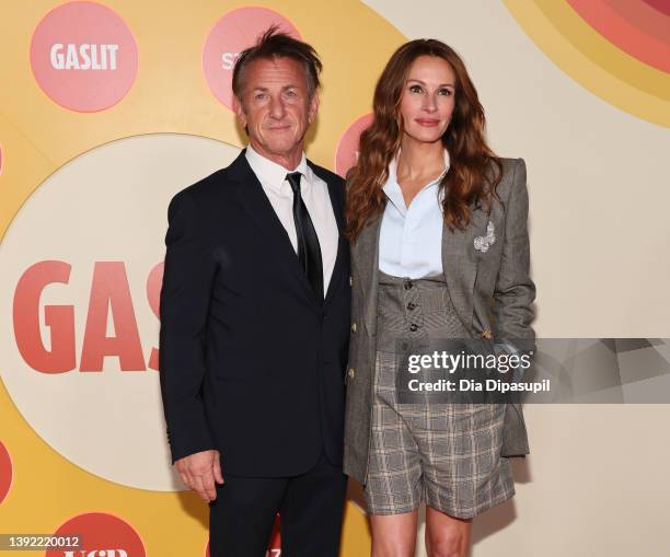 Sean Penn and Julia Roberts attend the premiere of "Gaslit" at Metropolitan Museum of Art on April 18, 2022 in New York City.