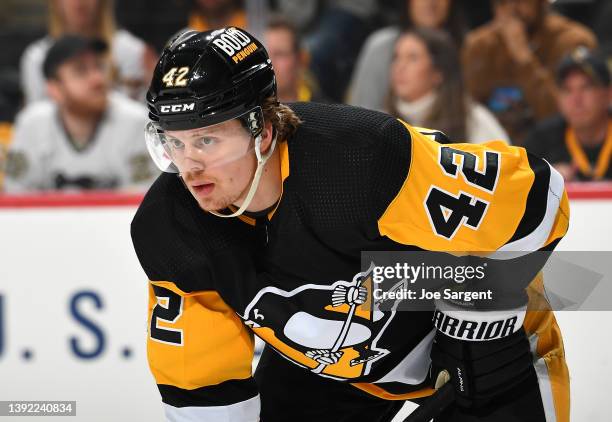 Kasperi Kapanen of the Pittsburgh Penguins skates against the Nashville Predators at PPG PAINTS Arena on April 10, 2022 in Pittsburgh, Pennsylvania.