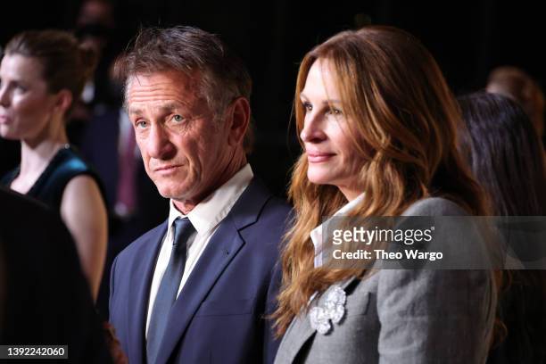 Sean Penn and Julia Roberts attend the GASLIT World Premiere on April 18, 2022 in New York City.